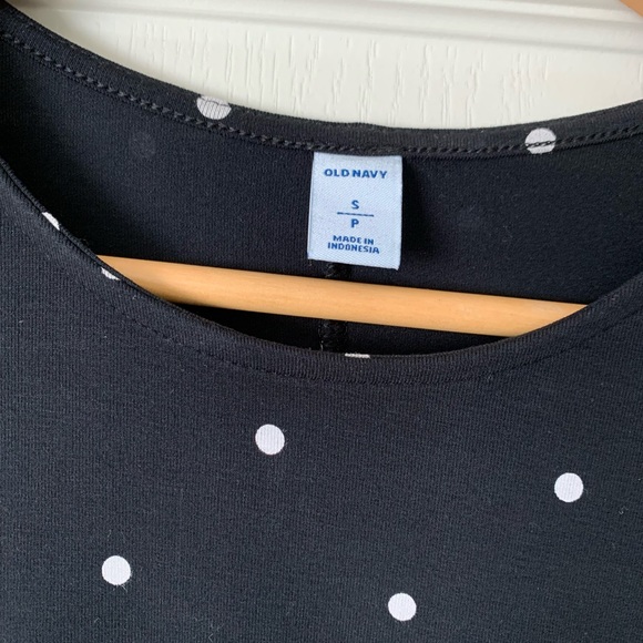 Old Navy polka dot shift dress - Picture 5 of 5